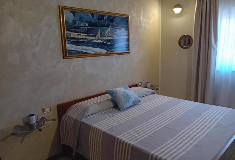 ペンション Le Tre Caravelle