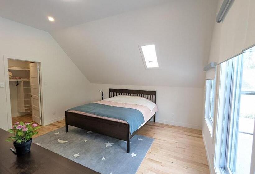 פנסיון Riverview Cottage