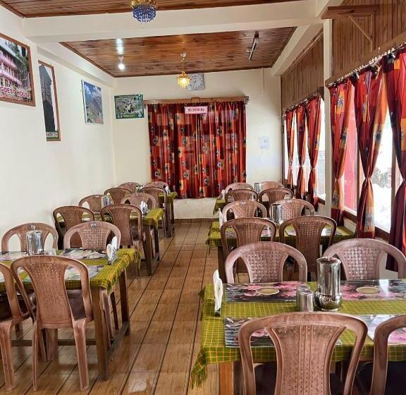 Пансион Sojhaholidayinn