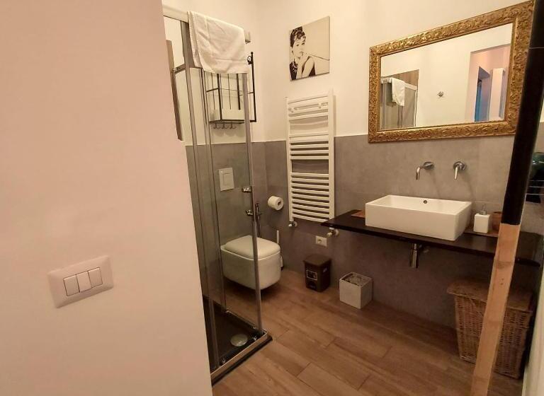 Пансион Varenna Guest House 2