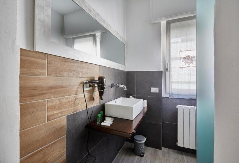 Пансион Varenna Guest House 2