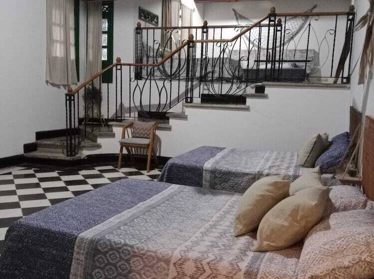 بنسيون Villa Mohana