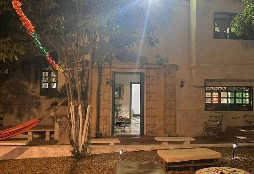 بنسيون Villa Mohana