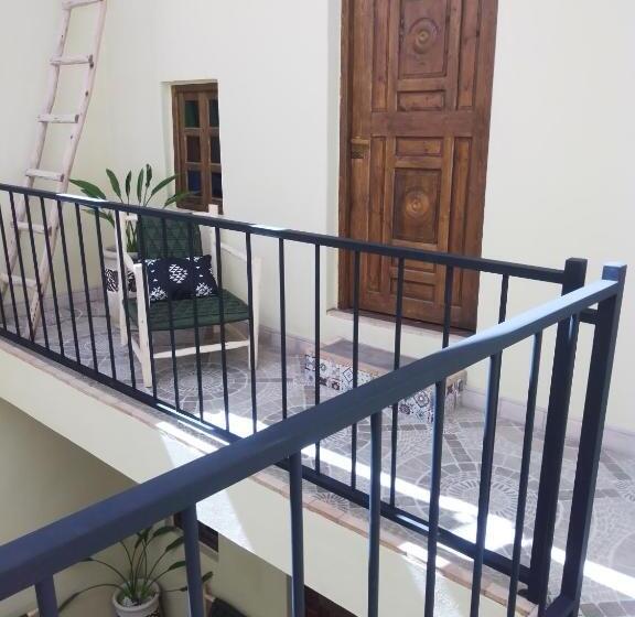 Riad Bouganville Bleu