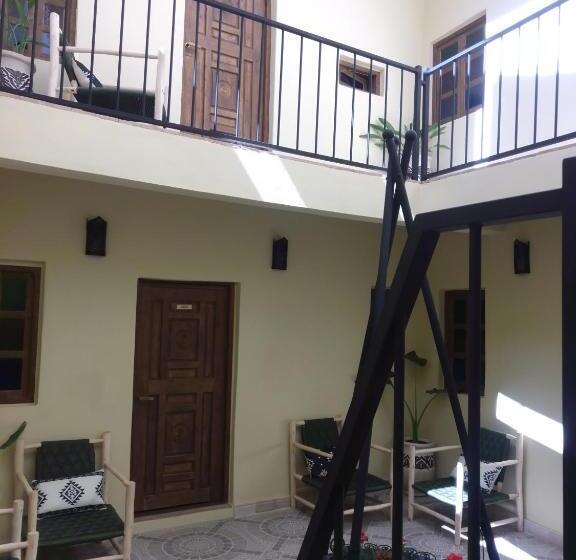 Riad Bouganville Bleu