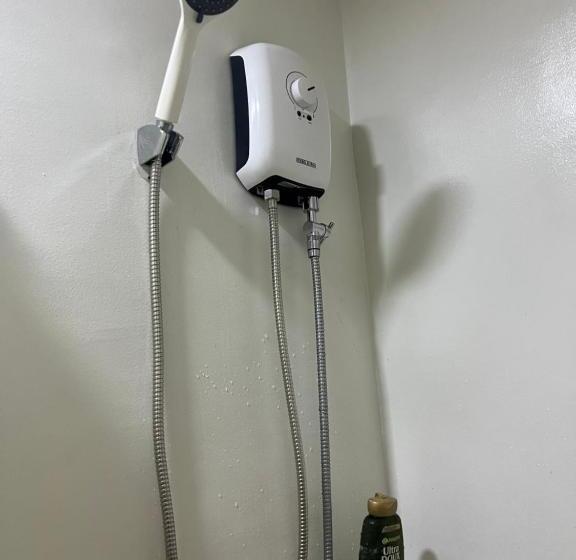 1br Smdc Trees Residences Near Fatima University With Netflix And Videoke