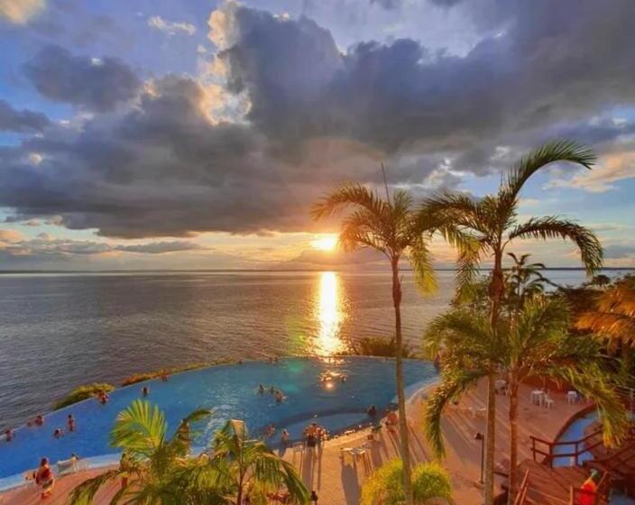 Tropical Executive Hotel Apt 606