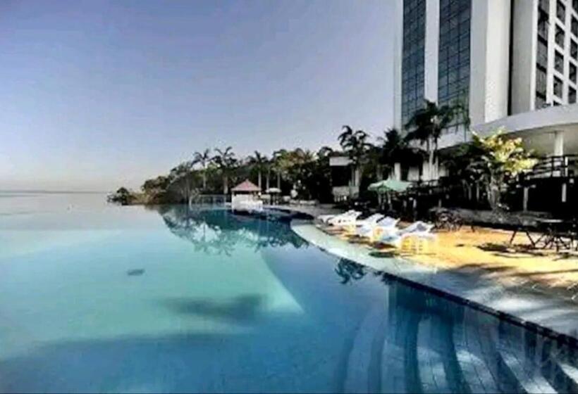 Tropical Executive Hotel Apt 606