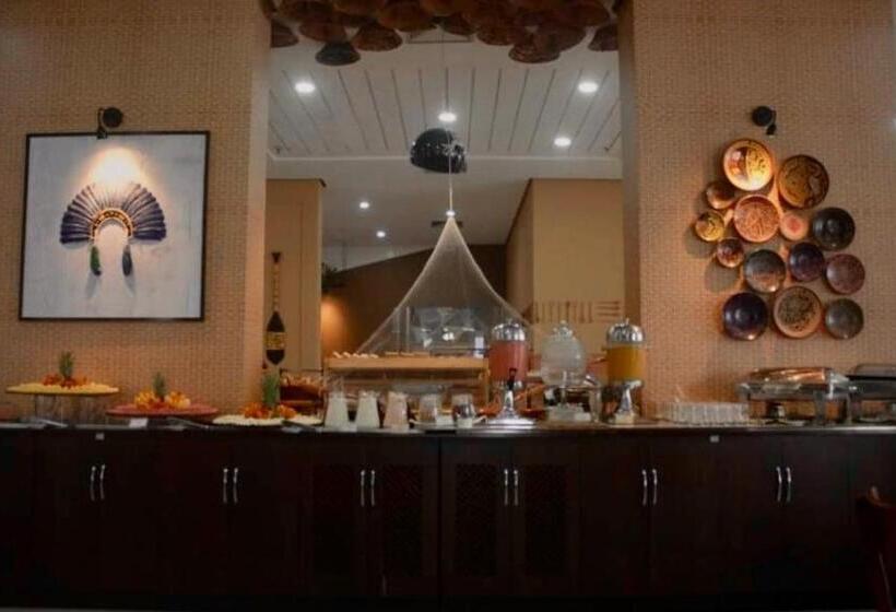 Tropical Executive Hotel Apt 606