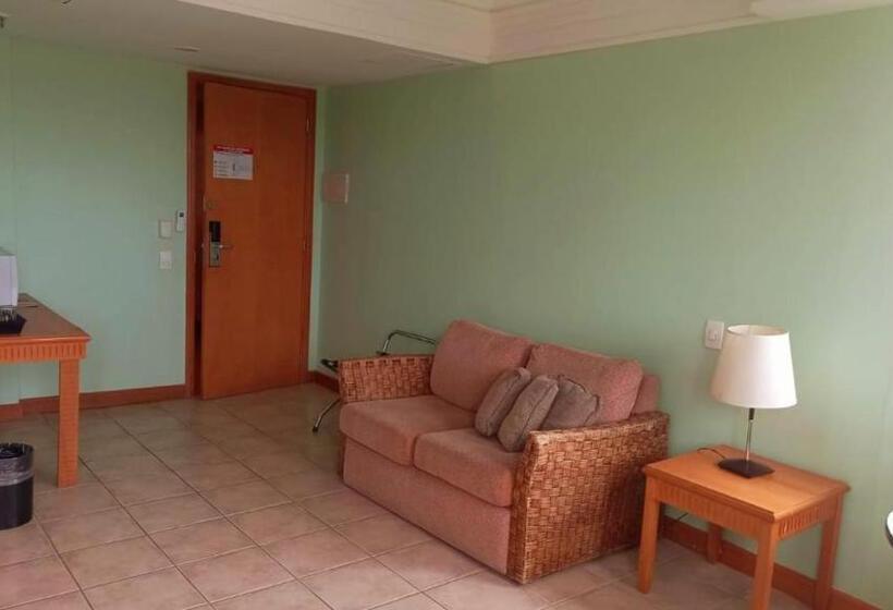 Tropical Executive Hotel Apt 606