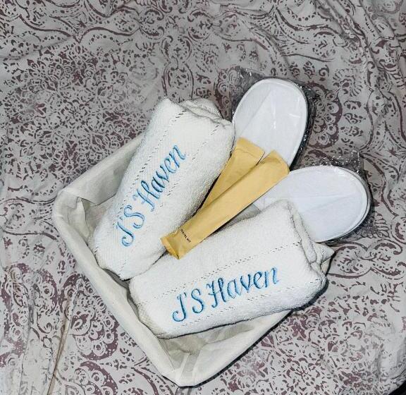 Azure Urban Resort Staycation Miami Tower Near Naia With Wifi And Netflix Js Haven