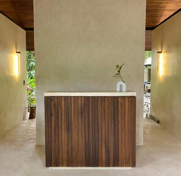 住宿加早餐  Aire