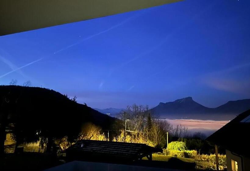 ベッドアンドブレックファースト Chambre Au Calme