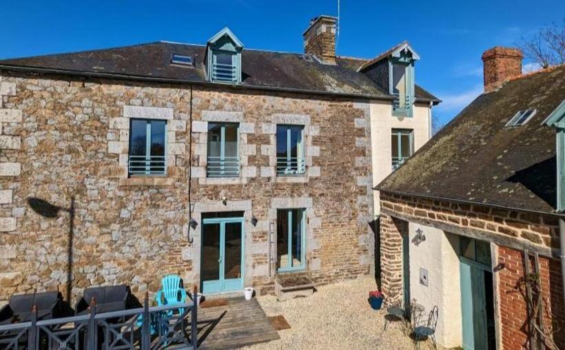 مبيت وإفطار Chateau De Chambres Mont St Michel