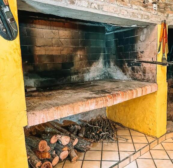 Bed and Breakfast Estancia La Aida