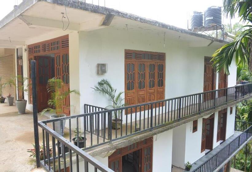 مبيت وإفطار Four Nine Ella