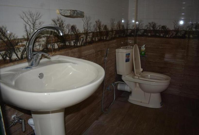 مبيت وإفطار Four Nine Ella