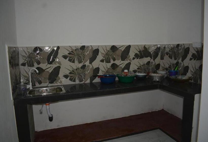 مبيت وإفطار Four Nine Ella