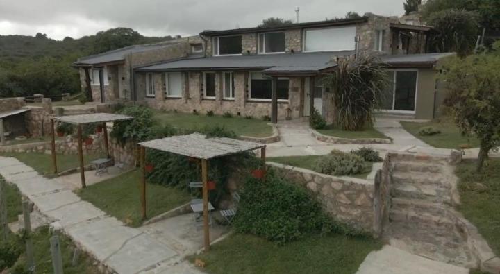 تختخواب و صبحانه Establecimiento La Soleada Suites De Campo