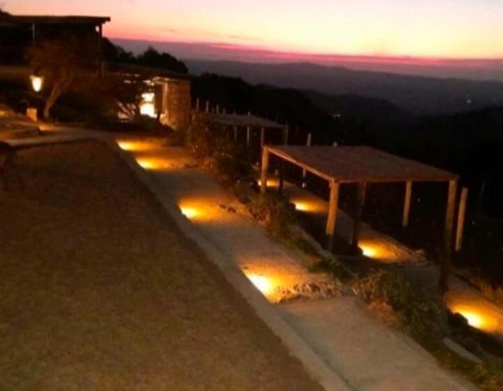 تختخواب و صبحانه Establecimiento La Soleada Suites De Campo