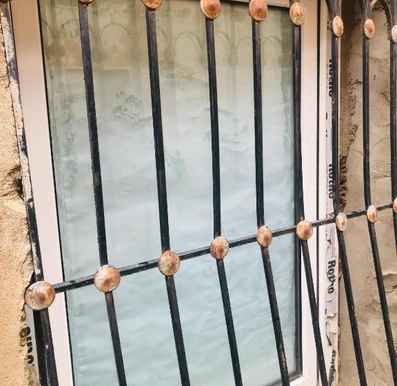 צימר Nizami Hostel