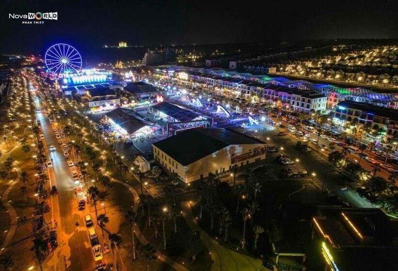 تختخواب و صبحانه Novaworld Phan Thiết 7days Mart