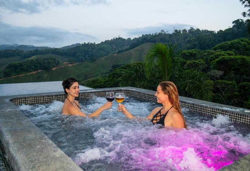 Bed and Breakfast Odyssey Boutique