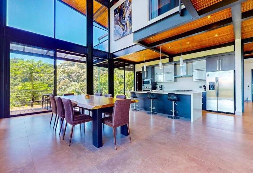 Bed and Breakfast Odyssey Boutique