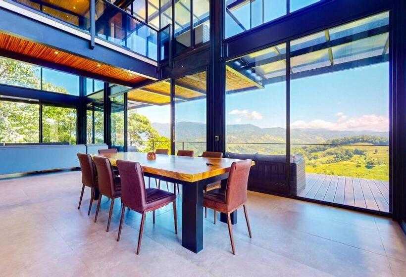 Bed and Breakfast Odyssey Boutique