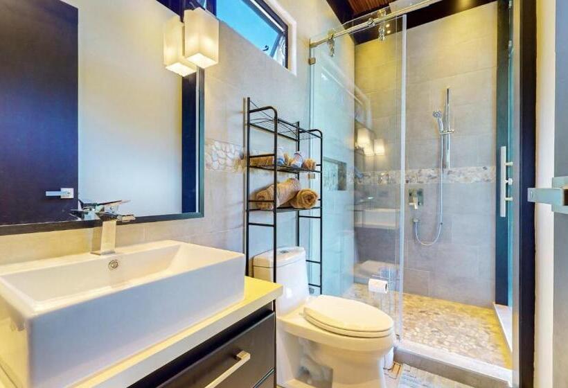 Bed and Breakfast Odyssey Boutique