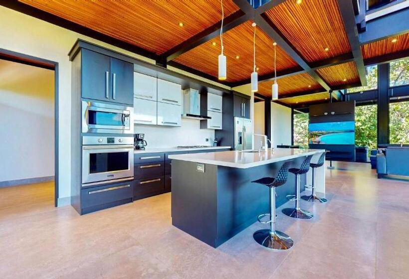 Bed and Breakfast Odyssey Boutique