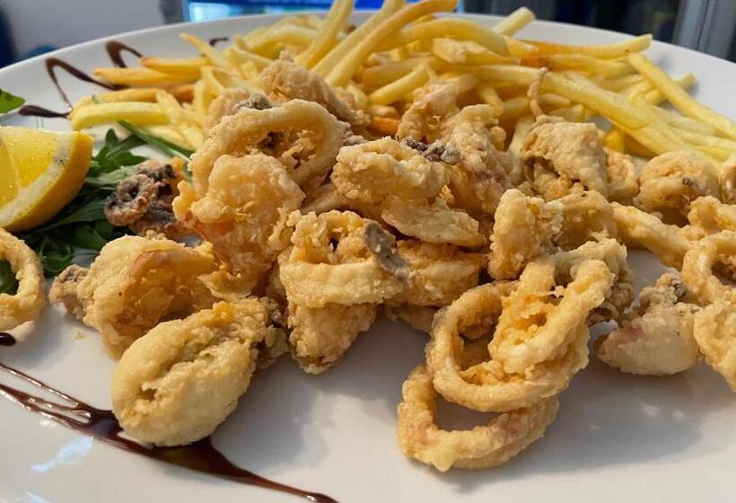 צימר Ristorante Della Posta , Cama