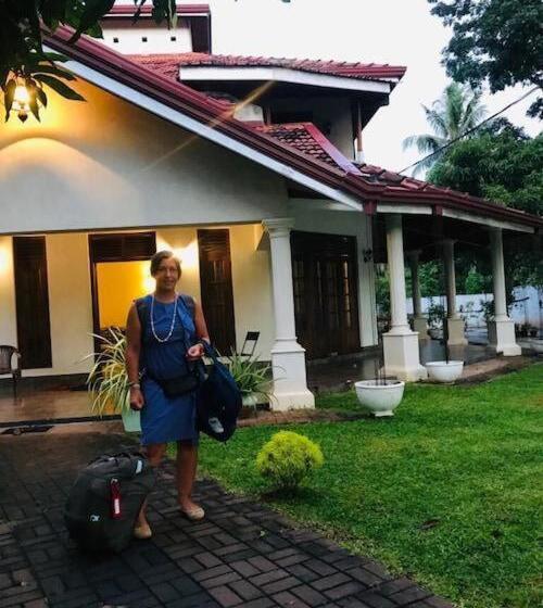 ベッドアンドブレックファースト Marigold Apart Hotel Negombo