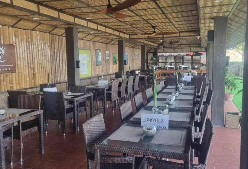 Dive And Trek Resort And Marine Sanctuary