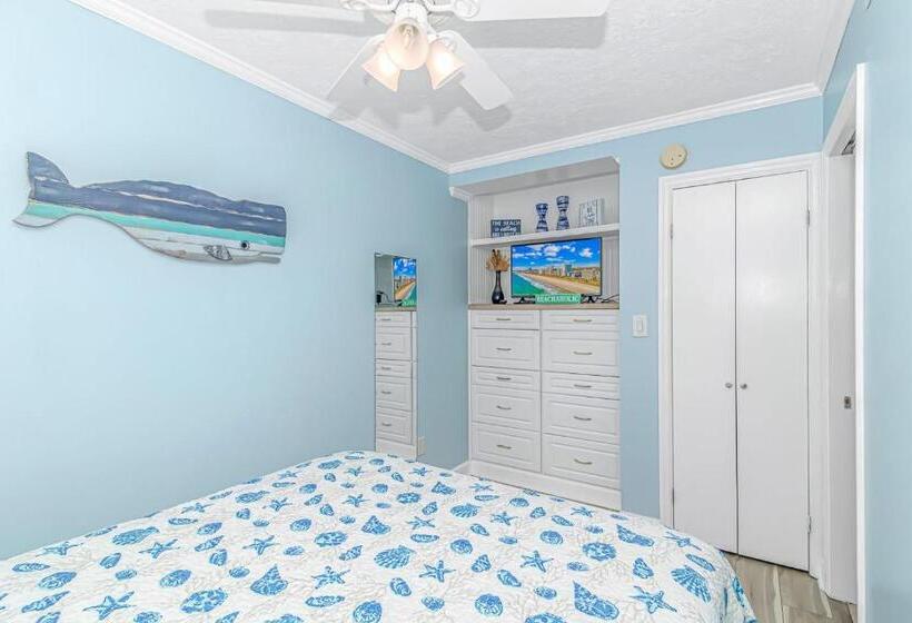 Exceptional Ocean Pier Pool Front 1 Br Condo