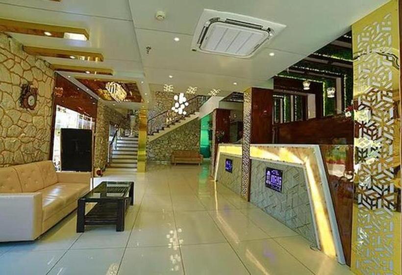 Fabhotel Prime Maya Palace