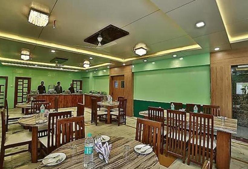 Fabhotel Prime Maya Palace