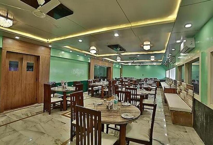 Fabhotel Prime Maya Palace