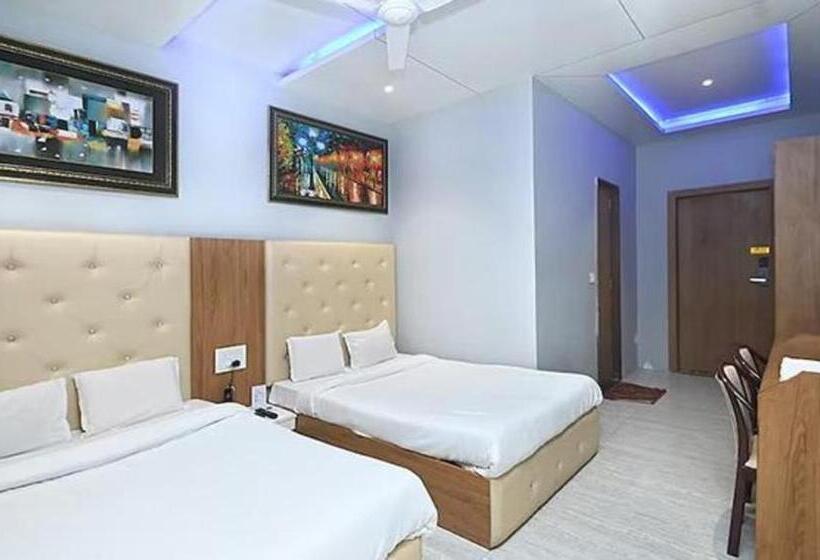 Fabhotel Prime Maya Palace