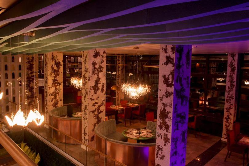 Hotel покрит мост