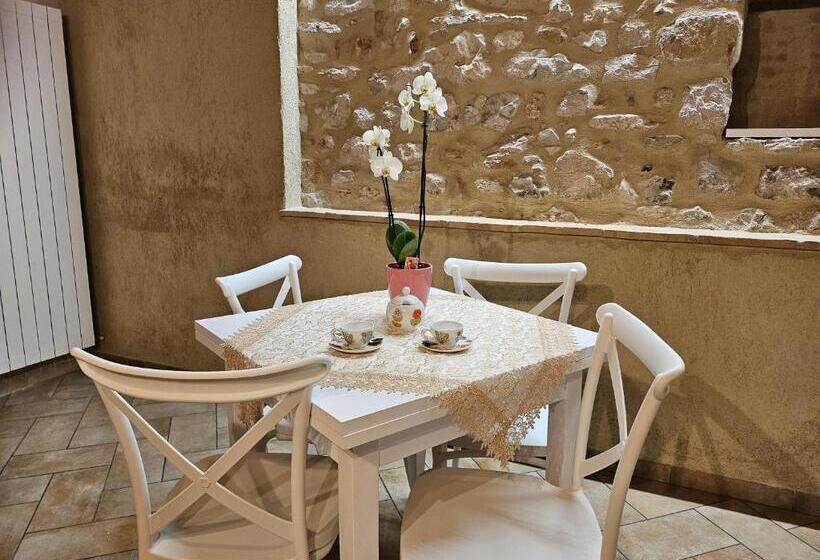 בית מלון כפרי Agriturismo Il Raggio Di Sole Di Orpello