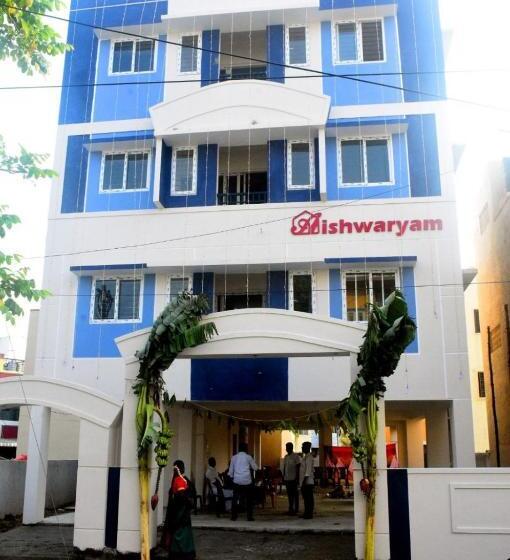 호텔 Aishwaryam Service Apartment