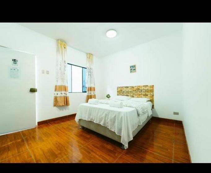 ホテル Alojamiento Isla Blanca