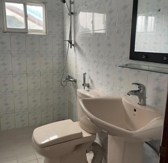 Отель Aoki Resort Nuwaraeliya