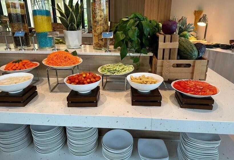 هتل Arena Nha Trang