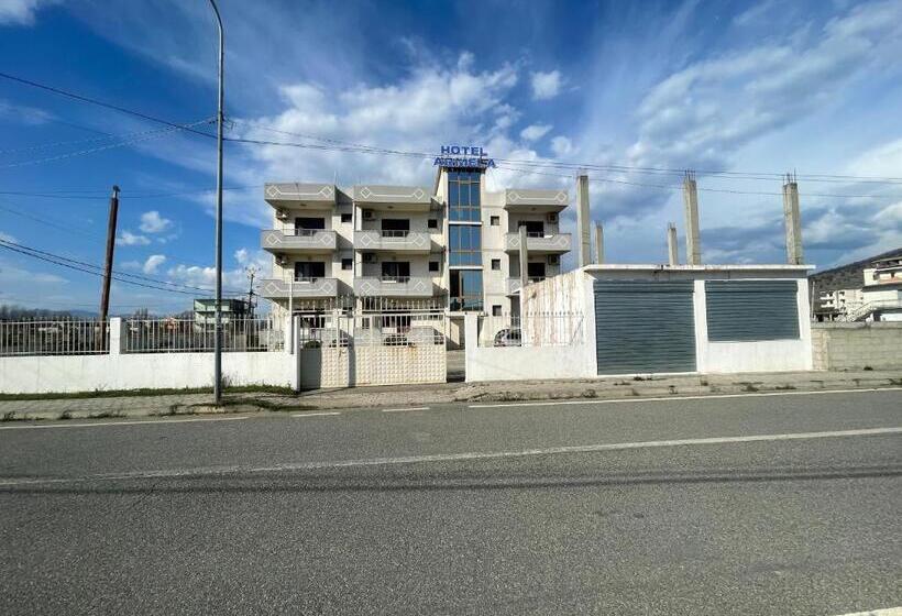 酒店 Armela