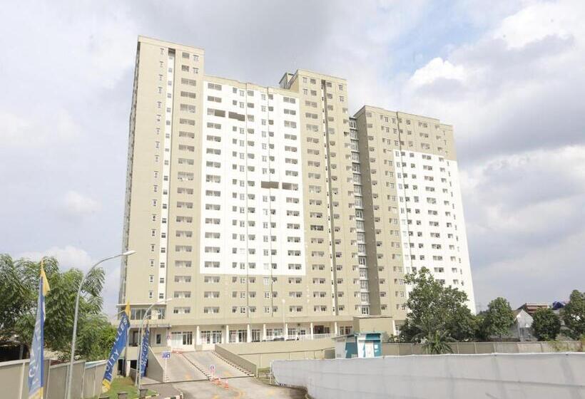 酒店 Aurora Rooms @ Apartemen Loftvilles City