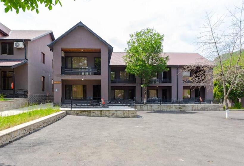 هتل Aynur Qala Resort