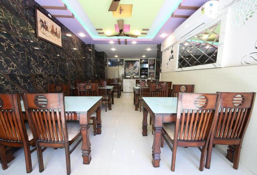 בית מלון כפרי B2l Hills At Tapoavn