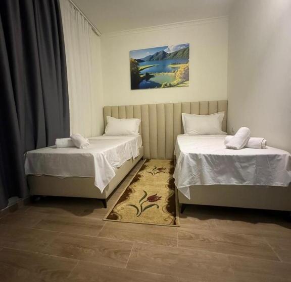 בית מלון כפרי Bar Restorant Fresku